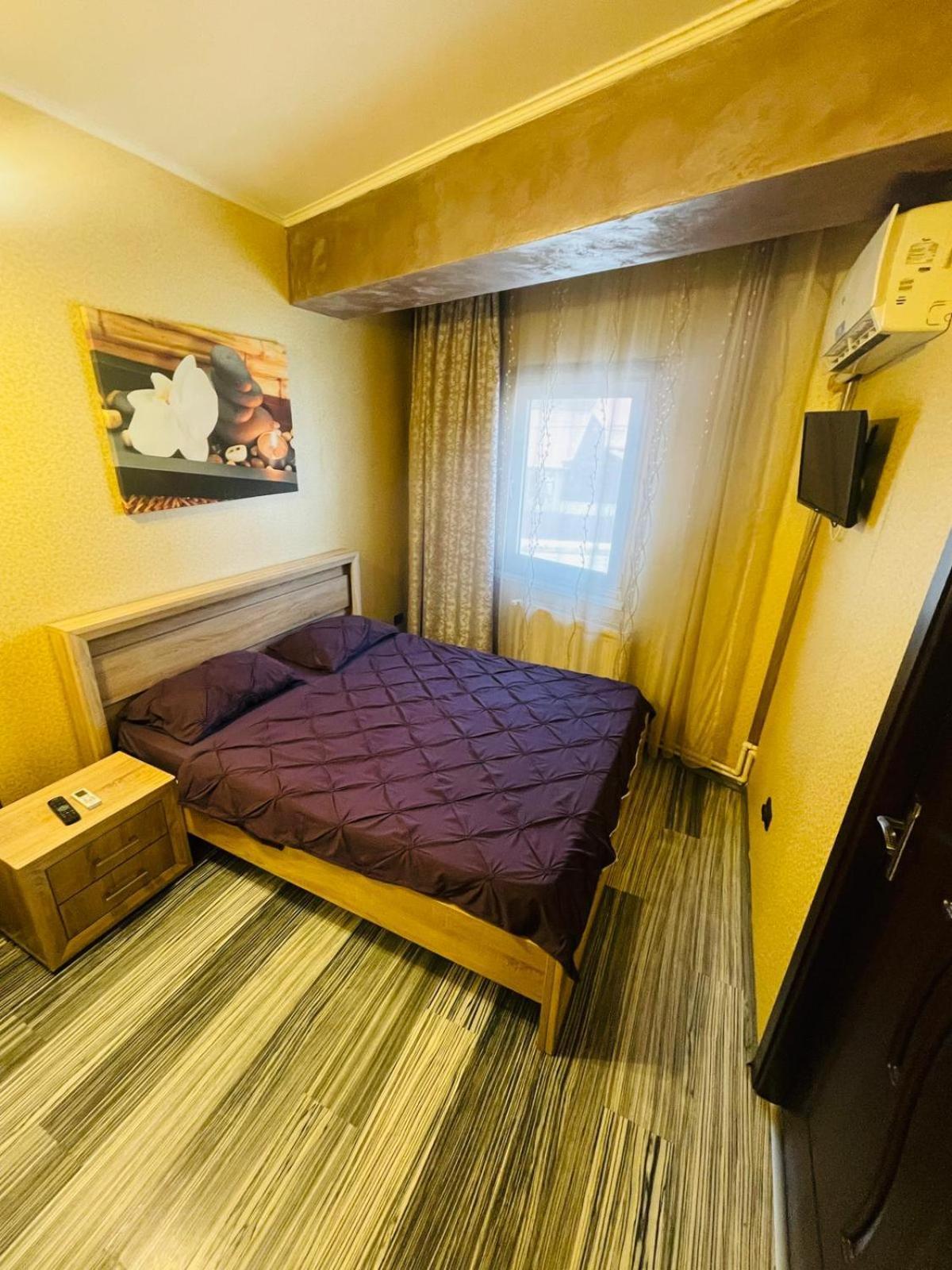Urban Rez Suites Iasi Esterno foto